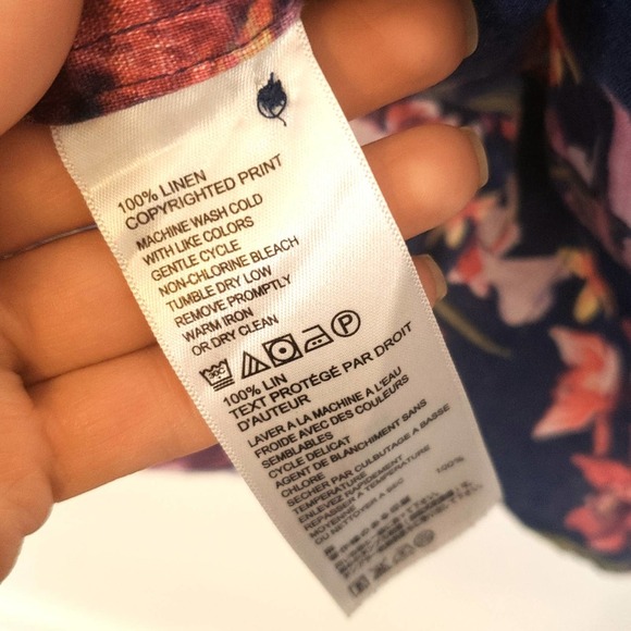 Tommy Bahama women's Floral Linen Blouse size L - Picture 3 of 6